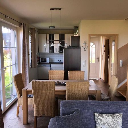 Ferienhaus Boddenblick Und Kranich Vieregge エクステリア 写真