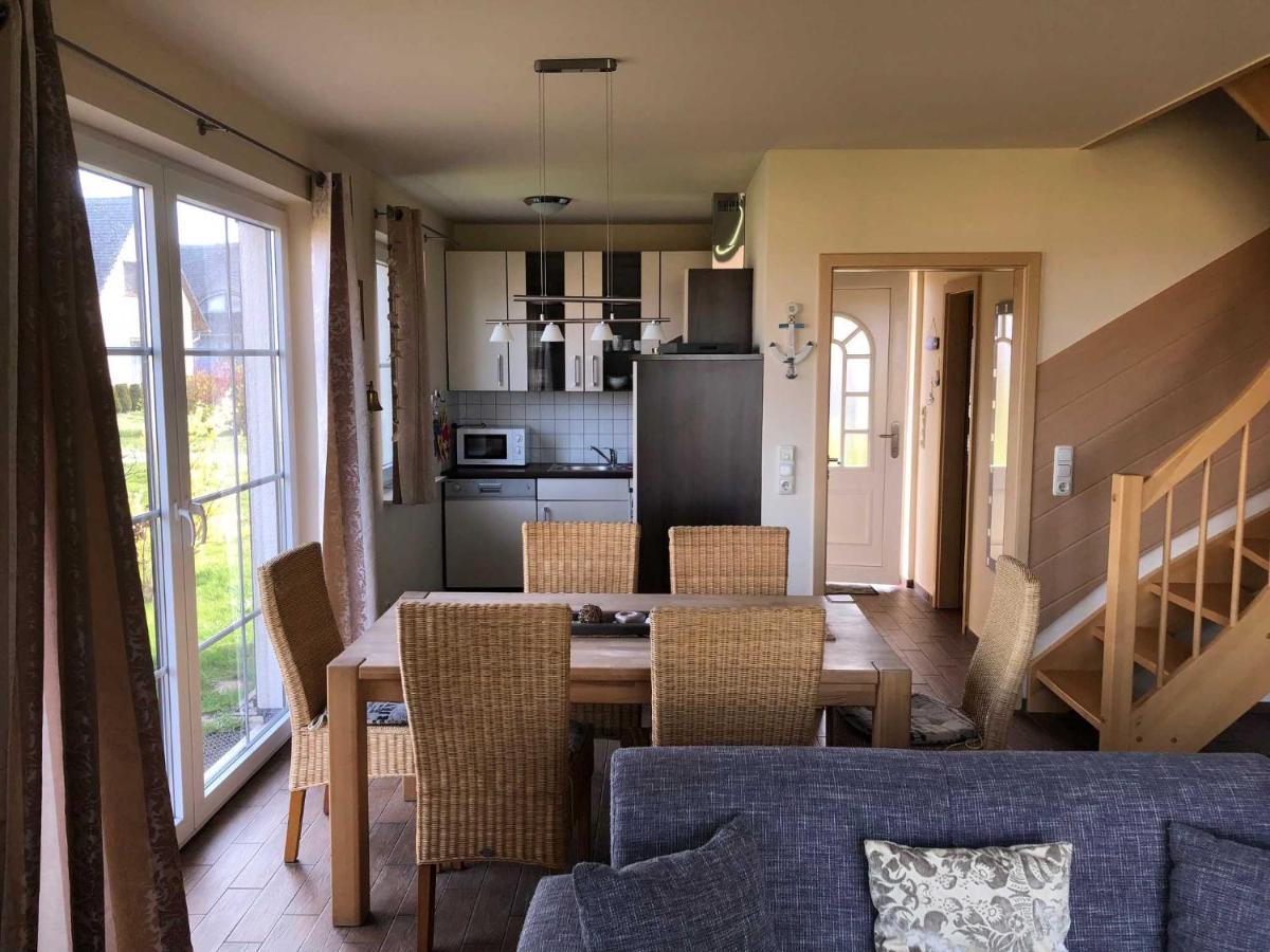 Ferienhaus Boddenblick Und Kranich Vieregge エクステリア 写真